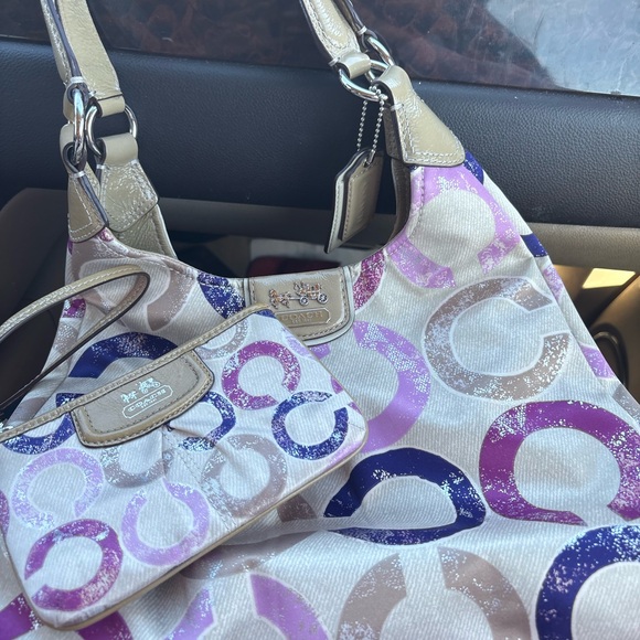 Y2K Coach Madison Op Art Sateen Maggie Shoulder Bag